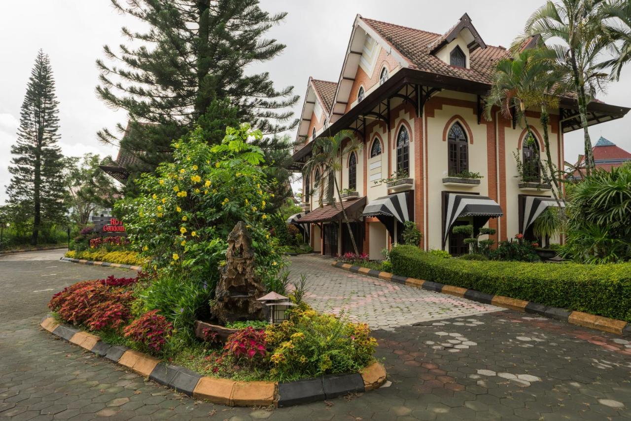 Royal Hotel And Villa Batu Batu  Eksteriør billede