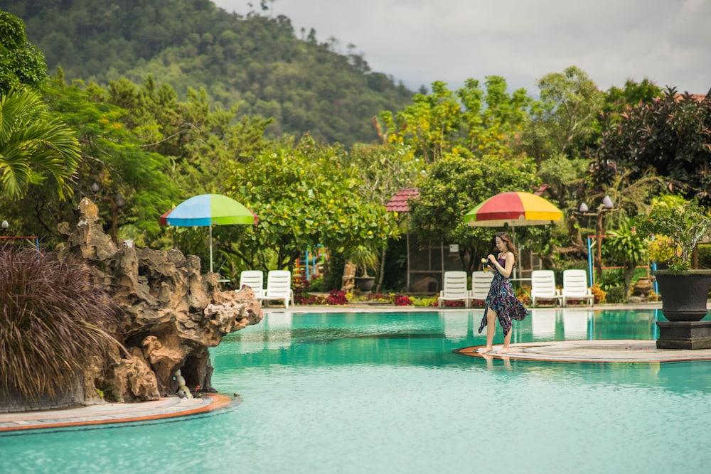 Royal Hotel And Villa Batu Batu  Eksteriør billede