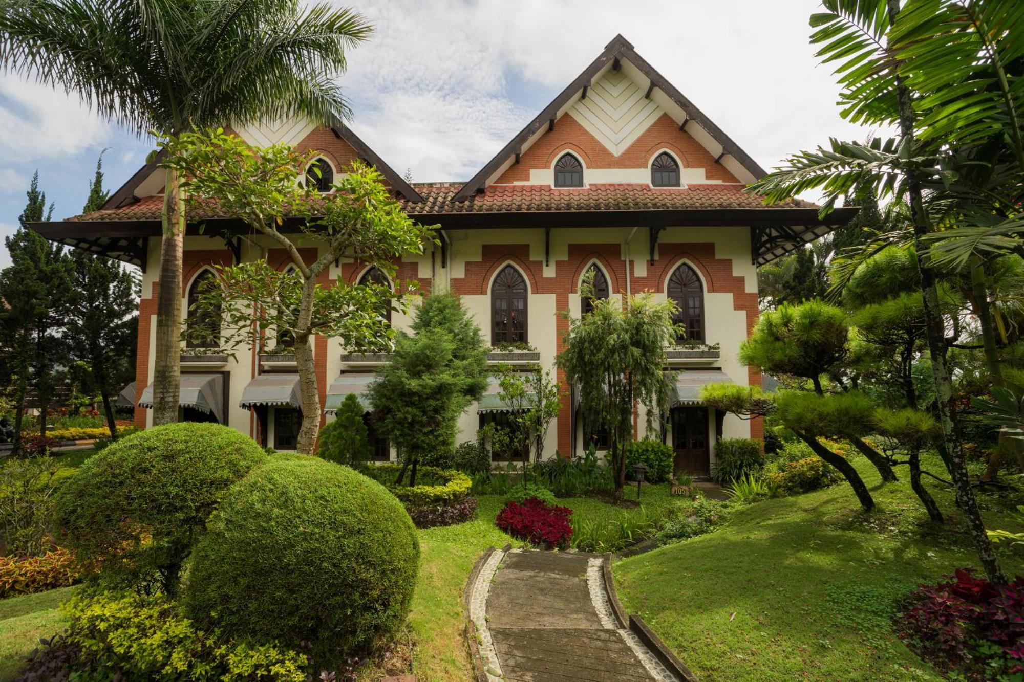 Royal Hotel And Villa Batu Batu  Eksteriør billede
